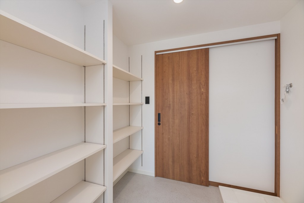 マンション全面・時代に流されない上質な自然素材リノベーション