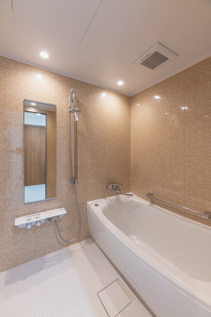 マンション全面・時代に流されない上質な自然素材リノベーション