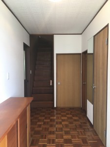 玄関ホール　