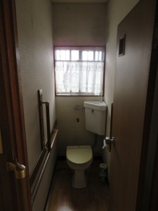 トイレ　2　既存