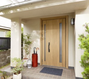 玄関ドア