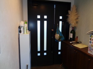 玄関ドア　工事前