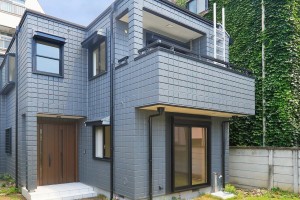 1K8A0012_R トリミング