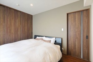 After -room1-